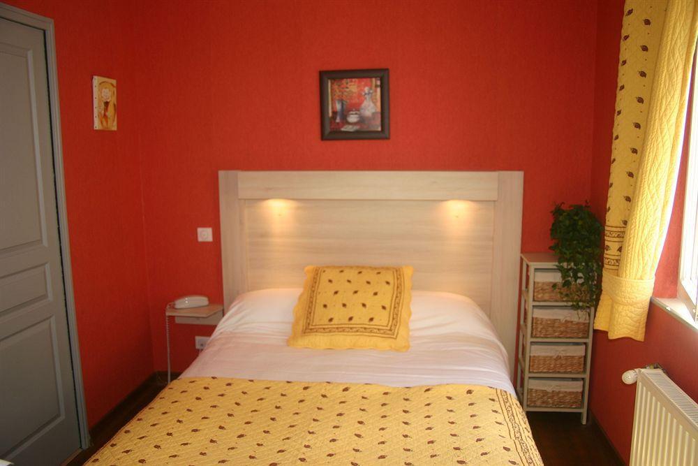 Hotel De Lion Sur Mer ภายนอก รูปภาพ