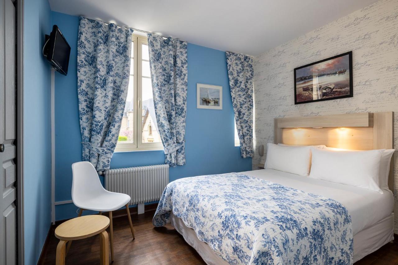 Hotel De Lion Sur Mer ภายนอก รูปภาพ
