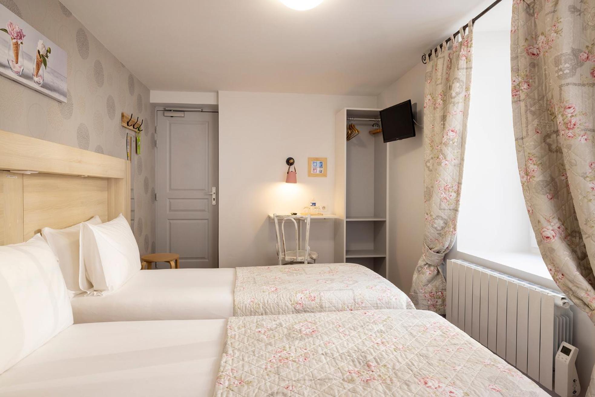 Hotel De Lion Sur Mer ภายนอก รูปภาพ
