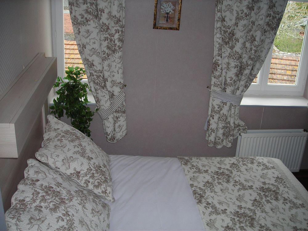 Hotel De Lion Sur Mer ภายนอก รูปภาพ