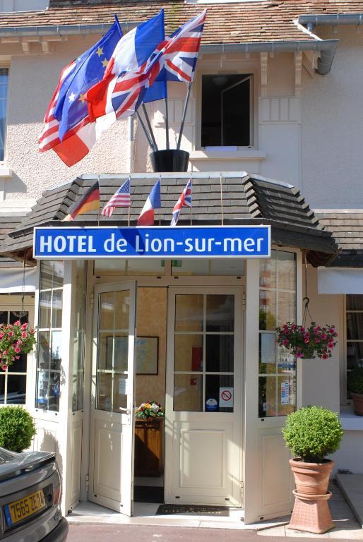 Hotel De Lion Sur Mer ภายนอก รูปภาพ