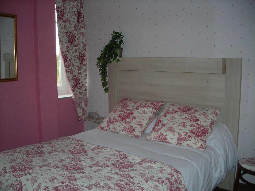 Hotel De Lion Sur Mer ภายนอก รูปภาพ